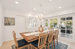 P8463 - Shores Luxury