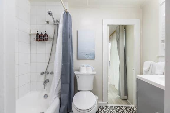 P1486m - Cliffs Oceanfront Villa